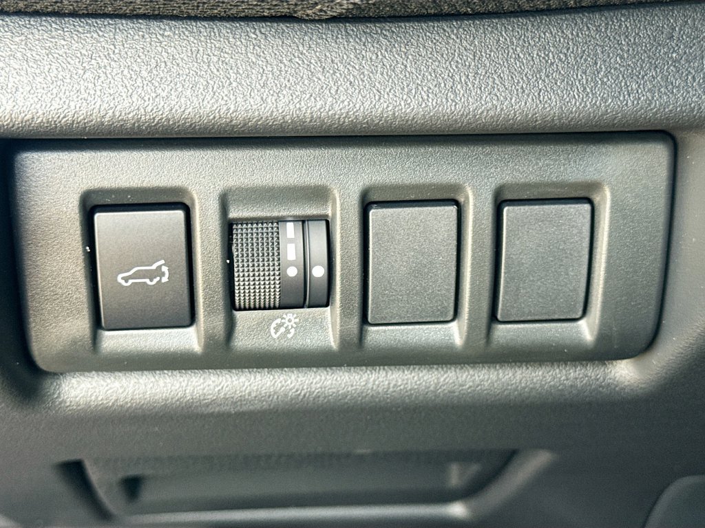 New 2026 Subaru Outback Limited AWD/4WD image 11