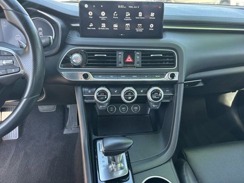 Used 2023 Genesis G70 2.0T AWD/4WD image 28