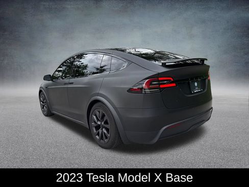 Used 2023 Tesla Model X AWD/4WD image 3