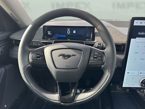 Used 2023 Ford Mustang Mach-E Premium image 15