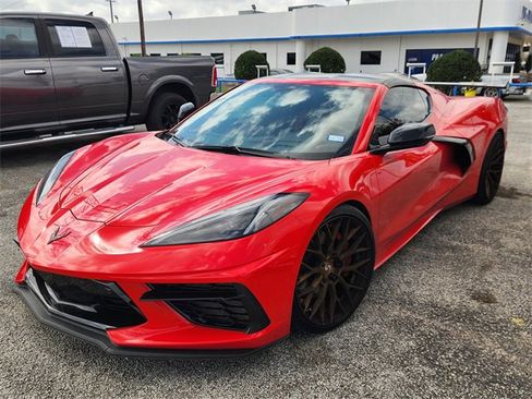 Used 2021 Chevrolet Corvette Stingray Preferred Cpe w/ Z51 Performance Package image 3