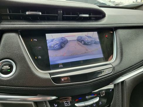 Used 2023 Cadillac XT5 Premium Luxury image 16