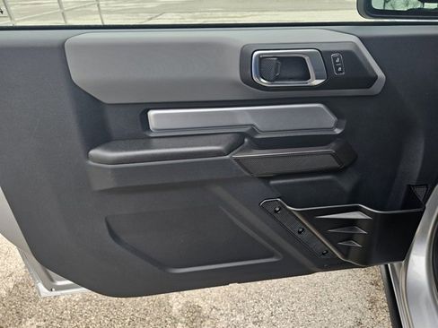 Used 2024 Ford Bronco Black Diamond image 33