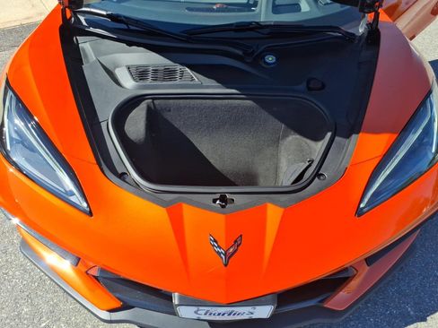 Used 2025 Chevrolet Corvette Stingray Preferred Cpe w/ Z51 Performance Package RWD image 7
