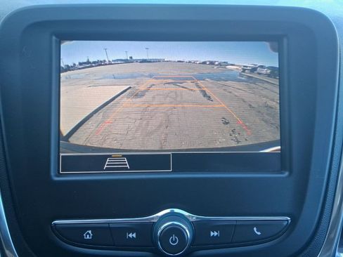 Used 2024 Chevrolet Equinox LT AWD/4WD image 25