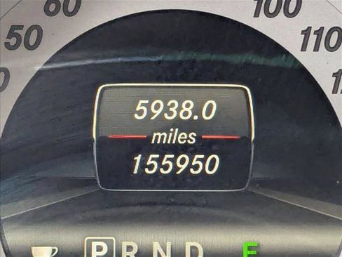 Used 2013 Mercedes-Benz C 300 Sport image 11