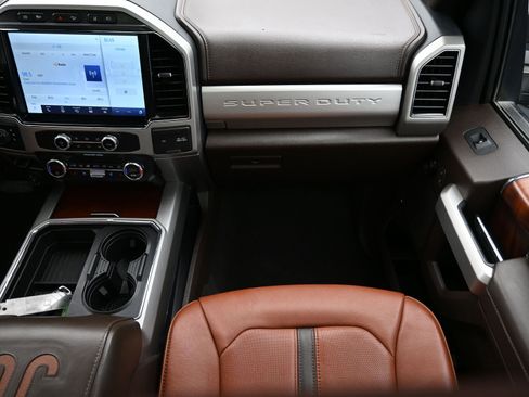 Used 2022 Ford F250 King Ranch w/ King Ranch Ultimate Package image 37