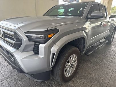 Used 2025 Toyota Tacoma SR5