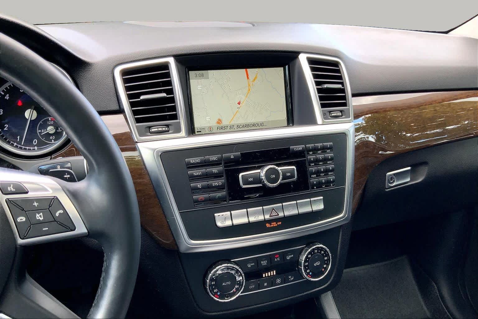 Used 2015 Mercedes-Benz ML 350 4MATIC image 7
