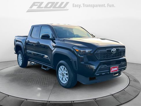 Certified 2025 Toyota Tacoma TRD Off-Road image 1