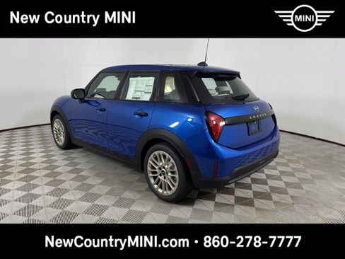 New 2025 MINI Cooper 4-Door Hardtop image 5