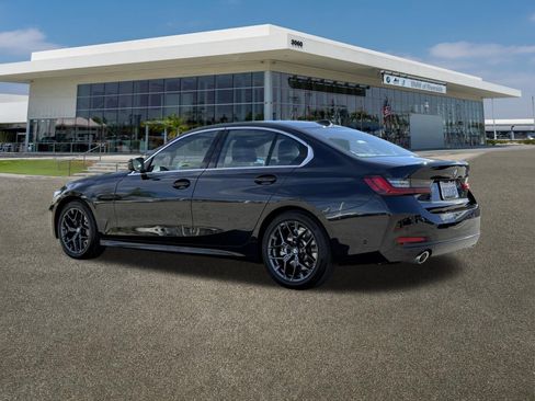 Used 2025 BMW 330i Sedan w/ Premium Package image 8