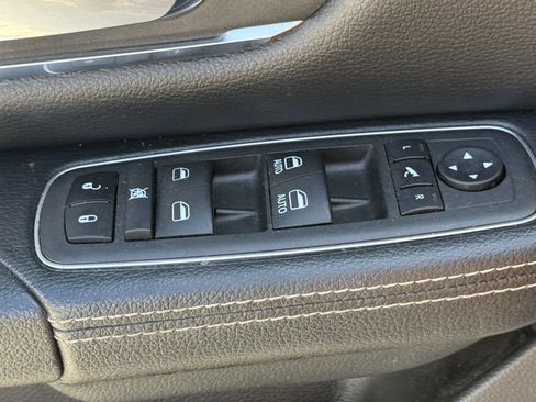 Used 2024 RAM 1500 Laramie image 27