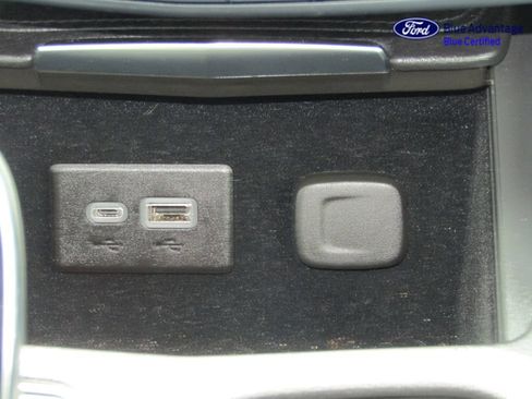 Used 2024 Cadillac XT4 Sport AWD/4WD image 39