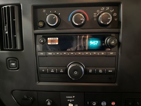 New 2025 Chevrolet Express 2500 w/ Driver Convenience Package image 9