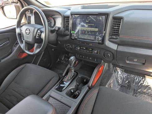 Used 2023 Nissan Frontier PRO-4X w/ Pro Convenience Package AWD/4WD image 33