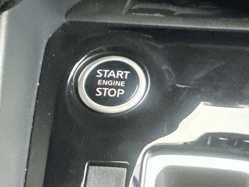 New 2025 Nissan Versa SV w/ Trunk Package image 21