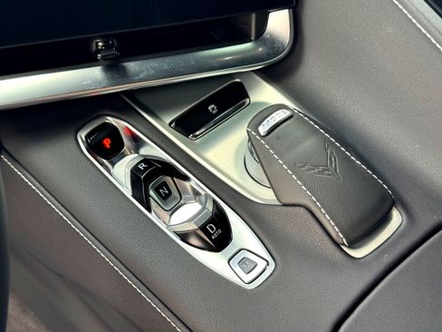 Used 2025 Chevrolet Corvette Stingray Coupe w/ 1LT image 30