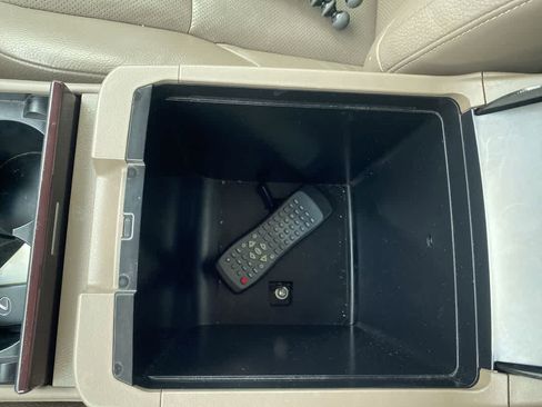 Used 2014 Lexus GX 460 w/ Premium Package image 21