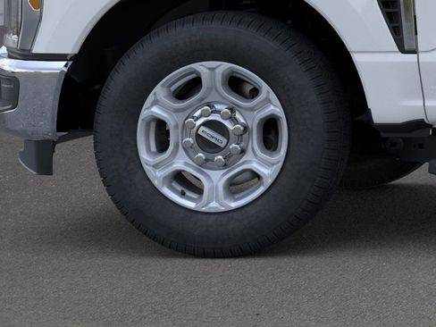 New 2026 Ford F250 XLT RWD image 20