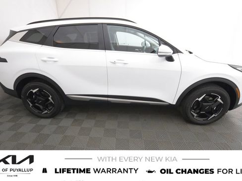 New 2026 Kia Sportage EX image 4