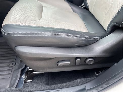 Used 2020 Subaru Forester Limited image 20