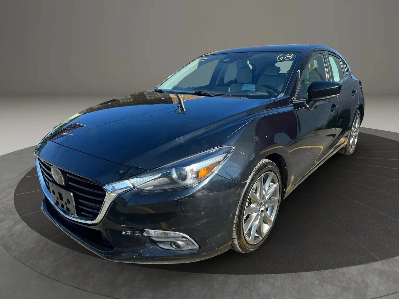 Used 2018 MAZDA MAZDA3 Grand Touring w/ Premium Equipment Package FWD image 1