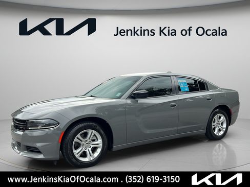 Used 2023 Dodge Charger SXT RWD image 7