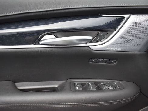 Certified 2024 Cadillac XT5 Premium Luxury w/ LPO, Floor Liner Package image 10