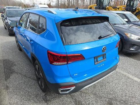 Used 2024 Volkswagen Taos SE image 5