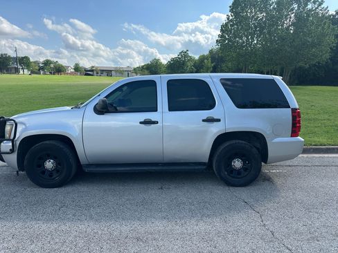Used 2014 Chevrolet Tahoe 2WD image 1