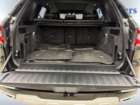 Used 2023 BMW X5 xDrive40i w/ Climate Comfort Package image 4