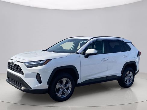 Used 2023 Toyota RAV4 XLE w/ Convenience Package FWD image 6