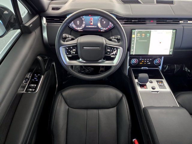Certified 2023 Land Rover Range Rover SE AWD/4WD image 12