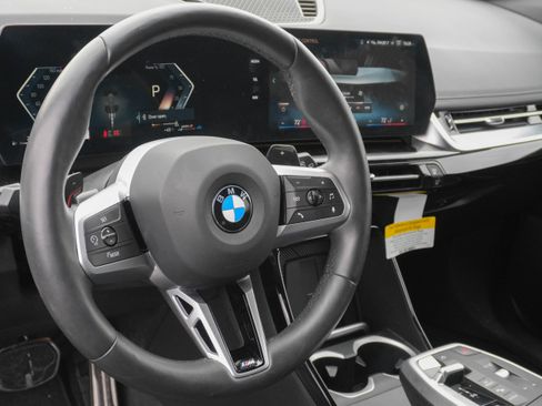 Certified 2025 BMW X1 xDrive28i w/ M Sport Package image 10