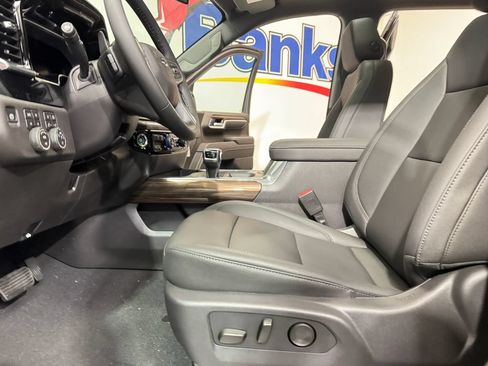 New 2026 Chevrolet Silverado 1500 LT Trail Boss w/ LT Trail Boss Premium Package AWD/4WD image 14