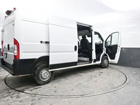 Used 2024 RAM ProMaster 2500 w/ Convenience Group FWD image 40