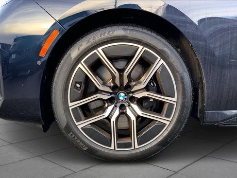 Certified 2023 BMW 760i xDrive image 10