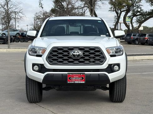 Certified 2023 Toyota Tacoma TRD Off-Road image 2