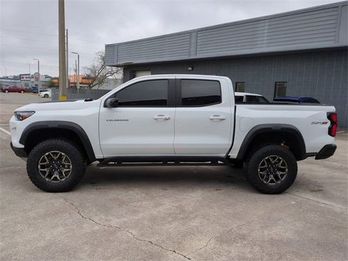 Used 2023 Chevrolet Colorado ZR2 w/ ZR2 Convenience Package III image 7