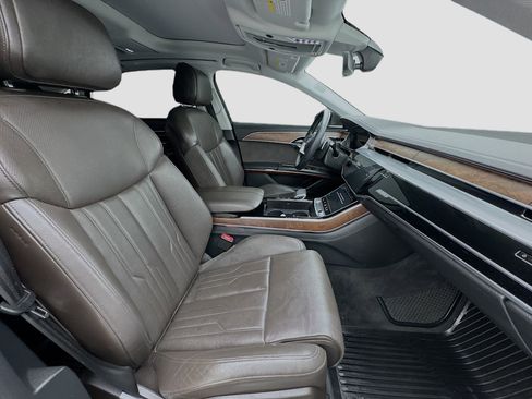 Used 2021 Audi A8 L 3.0T w/ Executive Plus Package image 19