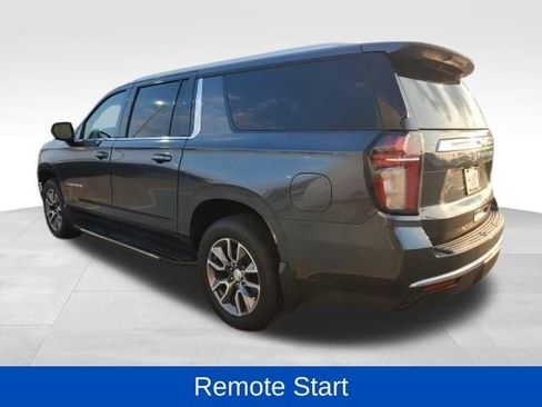 Used 2021 Chevrolet Suburban LS image 7