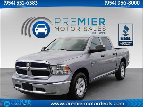 Used 2022 RAM 1500 Classic SLT w/ Trailer & Traction Group RWD image 1