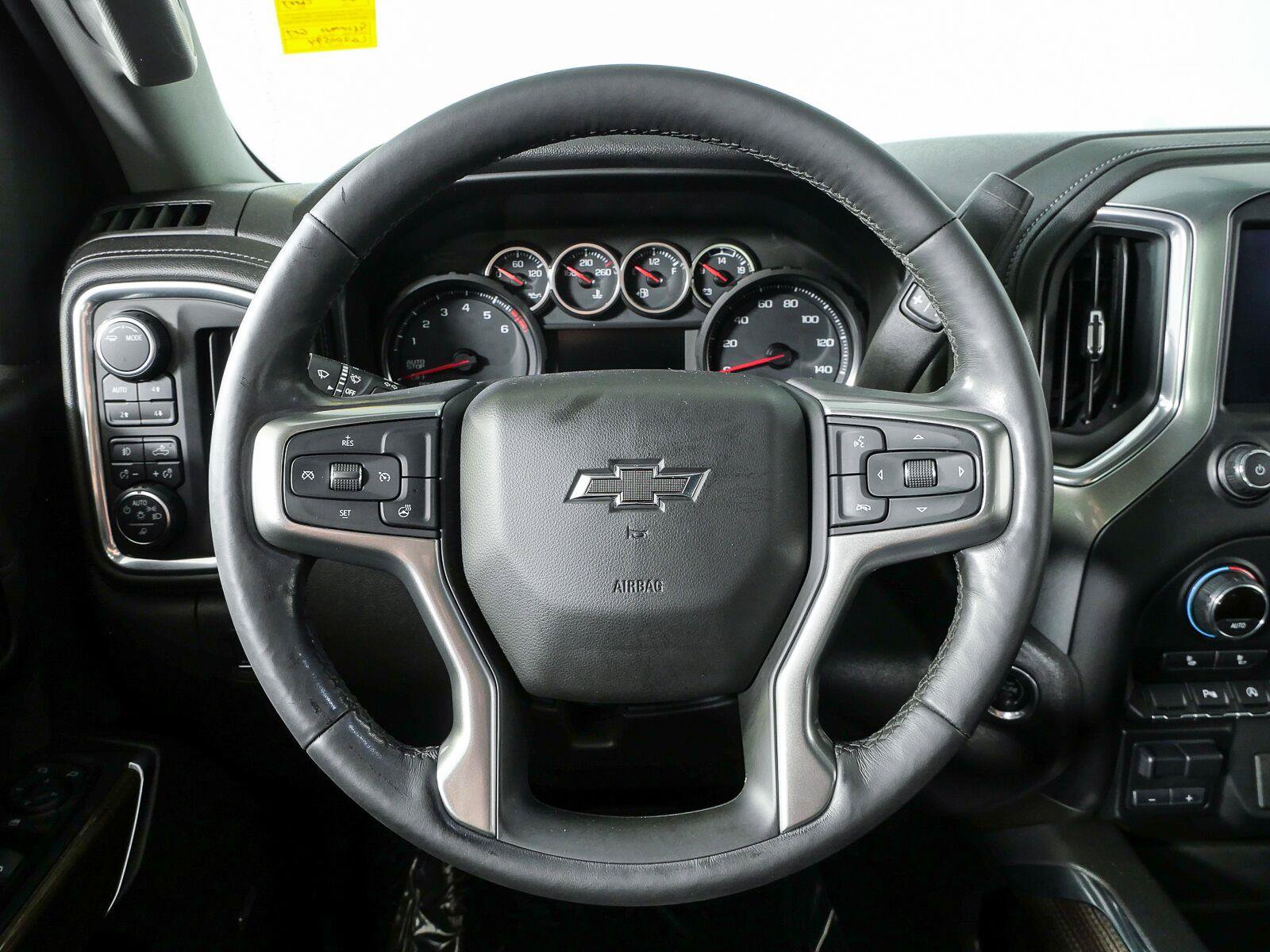 Used 2020 Chevrolet Silverado 1500 RST AWD/4WD image 10