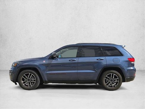 Used 2020 Jeep Grand Cherokee Trailhawk w/ Trailhawk Luxury Group image 9