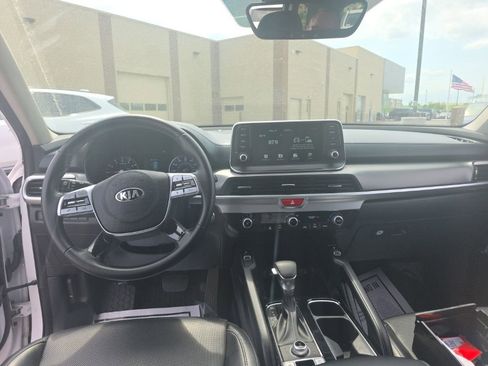 Used 2021 Kia Telluride S AWD/4WD image 10