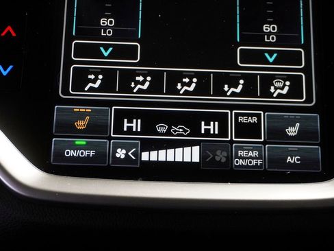 Used 2024 Subaru Ascent Limited image 20