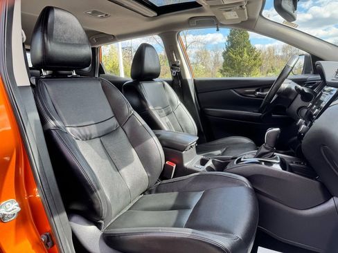 Used 2022 Nissan Rogue Sport SL w/ Premium Package image 33