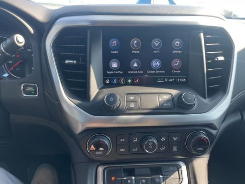 Certified 2023 GMC Acadia SLE w/ Driver Convenience Package image 9