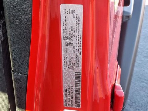 Used 2022 Jeep Wrangler Unlimited Rubicon AWD/4WD image 26